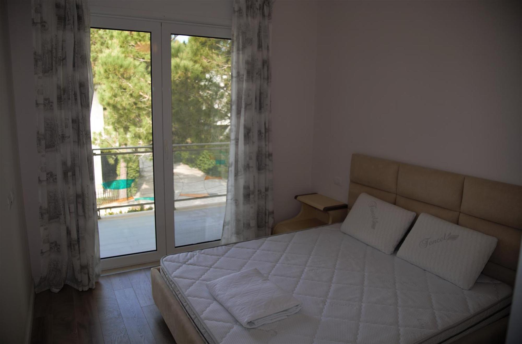 Artino Villa Драч Екстериор снимка